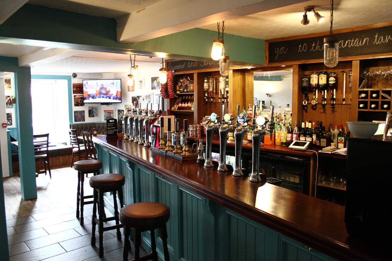ホテルThe Fountain Tavern ペンザンス エクステリア 写真